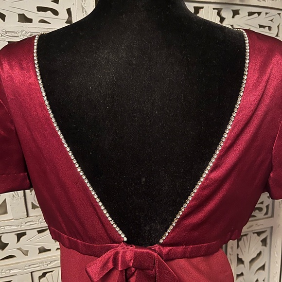 VINTAGE CDC ROYAL RUBY RED WITH RHINESTONES SHORT SLEEVE FORMAL PLUS MAXI DRESS - Picture 8 of 11